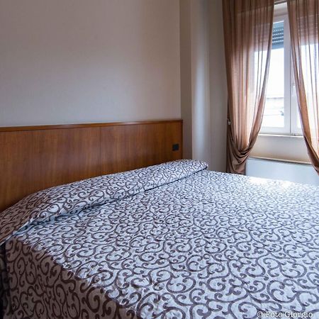 Hotel Daina ดาลมิเน ภายนอก รูปภาพ